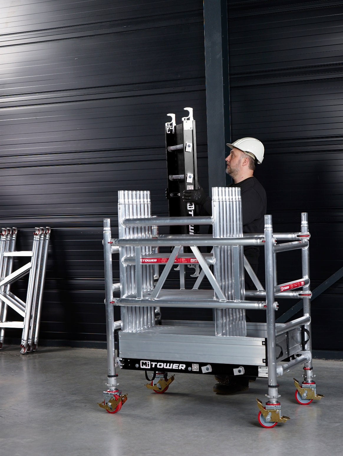 MiTOWER 75x110cm Altura Plataforma 2.20m